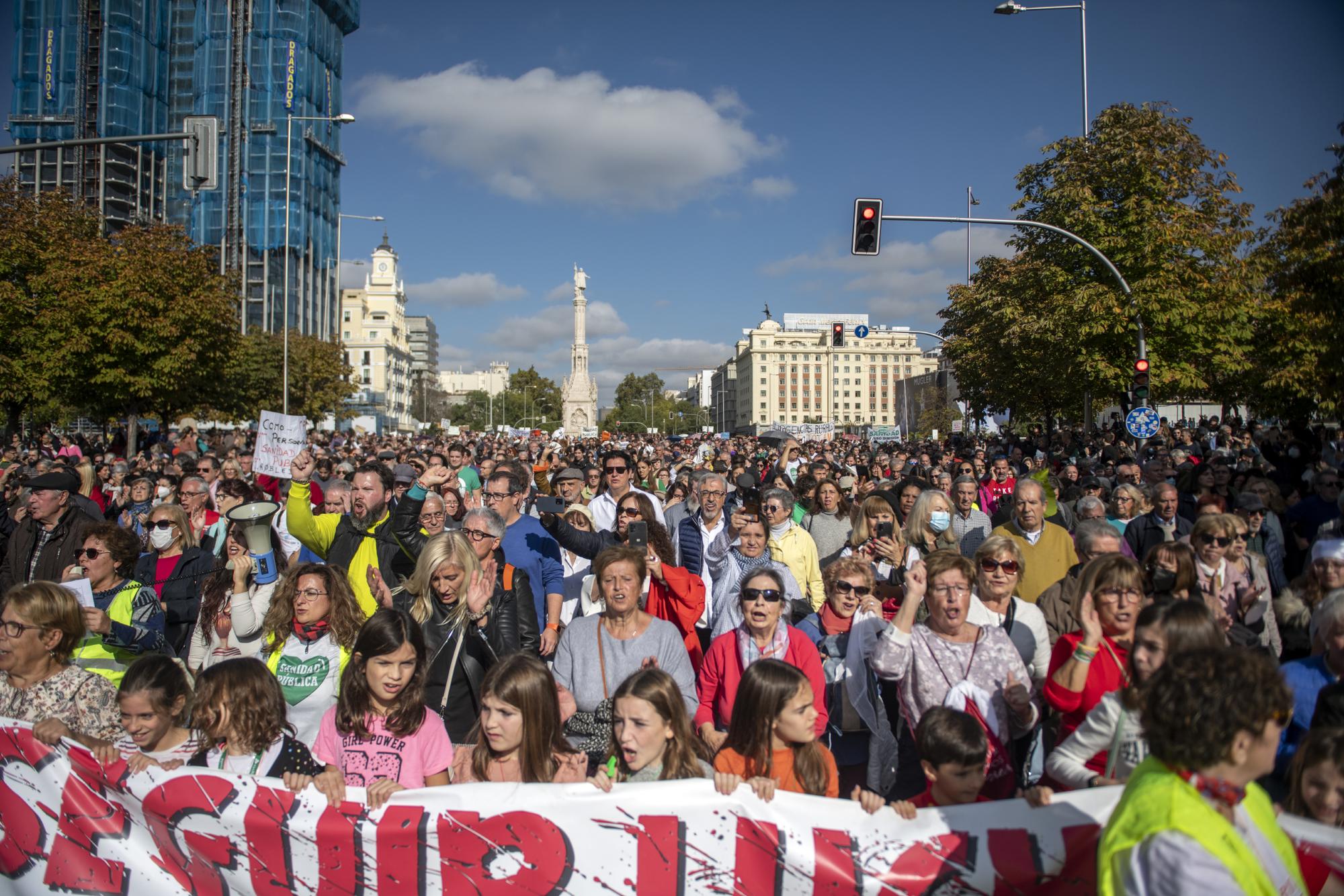 Manifestación por la Sanidad Pública en Madrid - 10